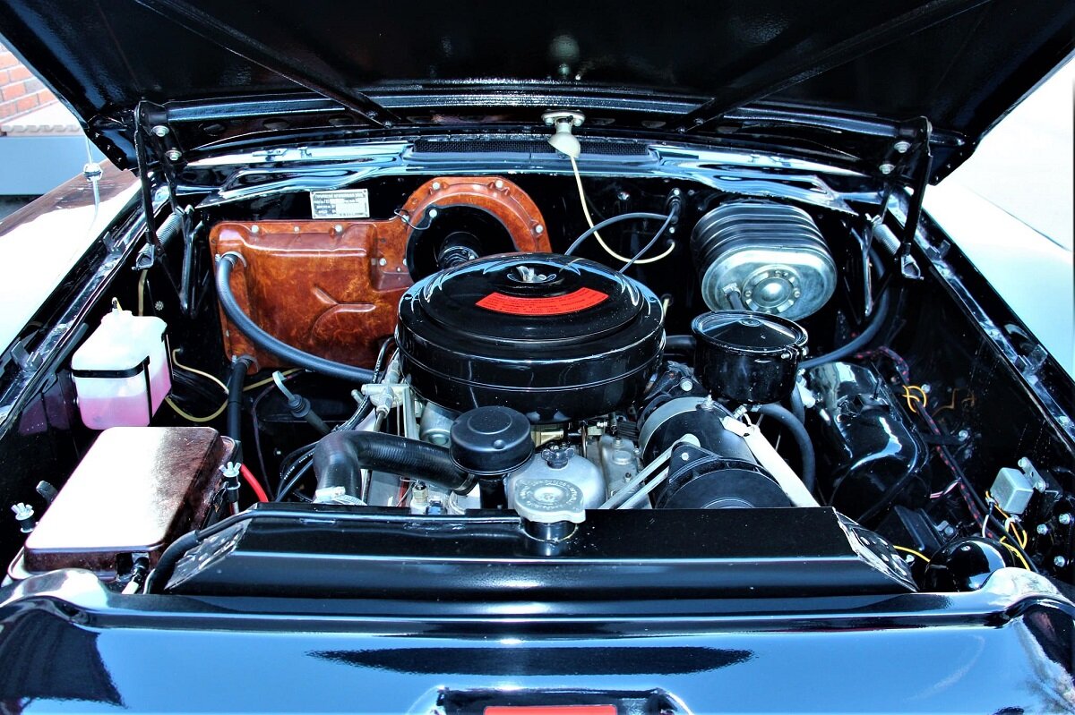 Двигатель ГАЗ-13