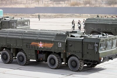    Самоходная пусковая установка 9П78-1 ОТРК Искандер-М ©Автор: Vitaly V. Kuzmin Wikipedia.org