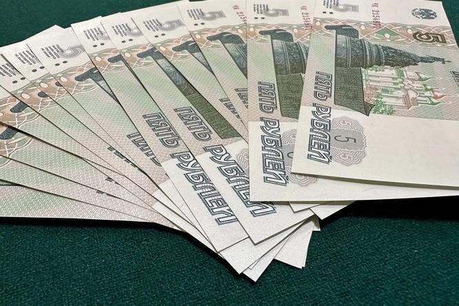 В России введены в оборот новые денежные купюры | PensNews.Ru | Дзен