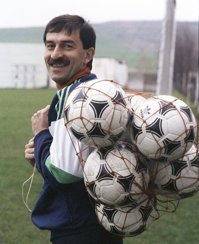 СТАНИСЛАВ ЧЕРЧЕСОВ. 