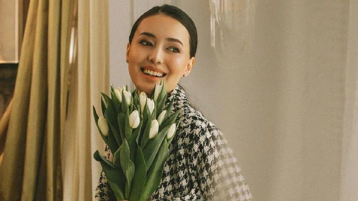    Динара Бактыбаева:instagram.com/dika_strai