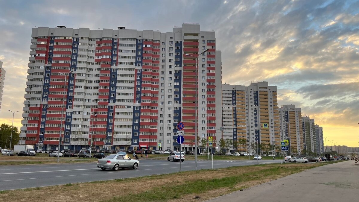     В Казани возобновили расследование в рамках уголовного дела из-за неприятного запаха в Кировском и Авиастроительном районах города. Об этом сообщил старший помощник руководителя СУ СК России по Татарстану Андрей Шептицкий в комментариях под публикацией федерального ведомства.