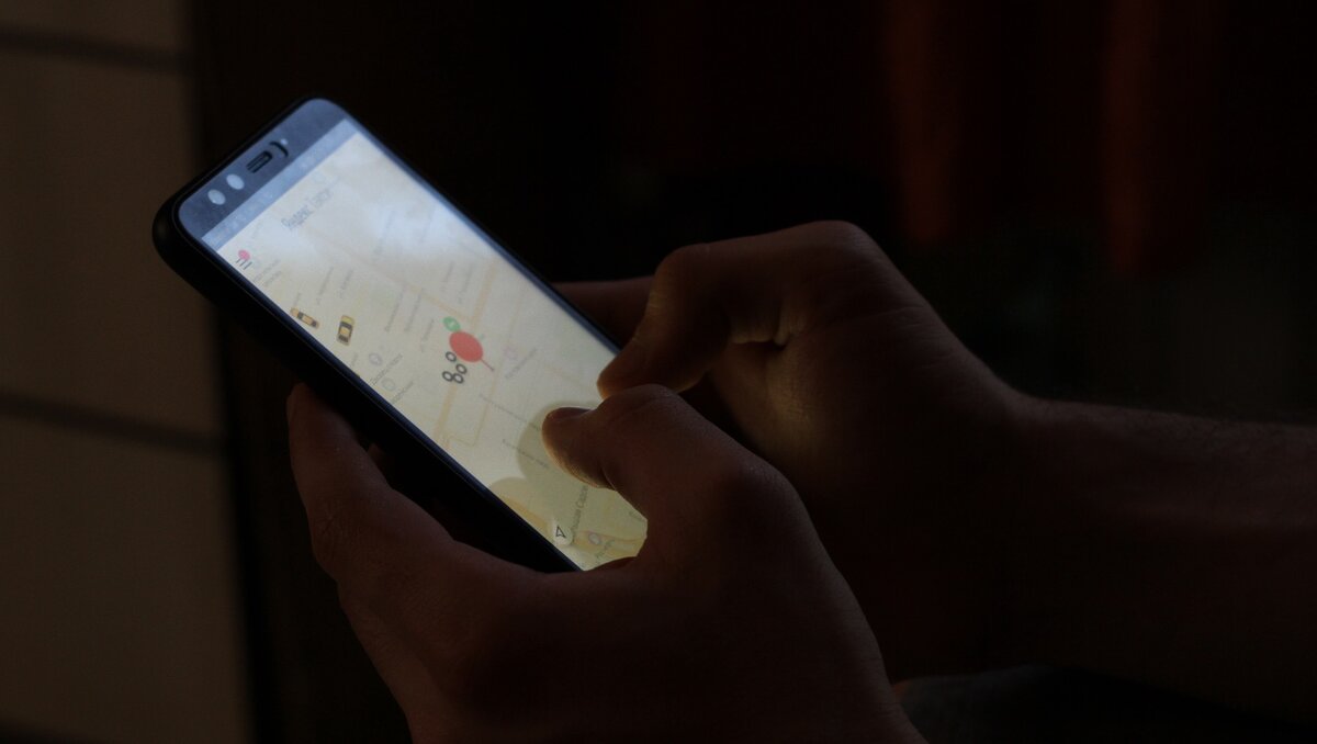     Из-за непогоды в краевой столице выросли цена на такси, следует из данных сервиса «Яндекс Go».