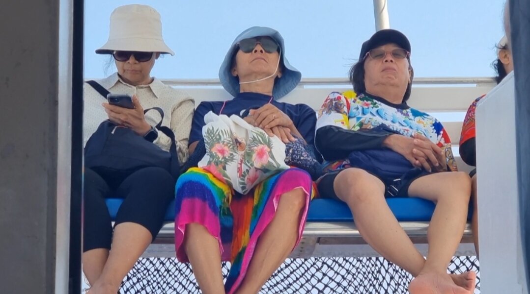 На одной экскурсии на Пхукете совместной с тайцами. Вот так бывает)