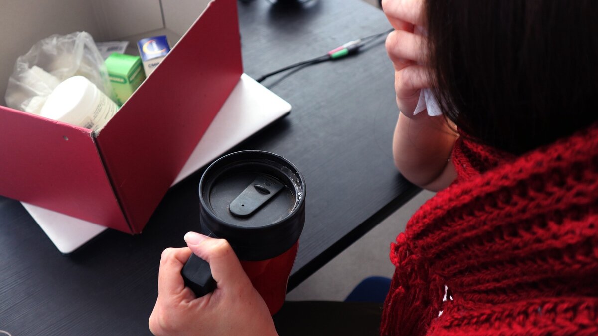     Шесть жителей Тюменской области, в том числе двое детей, заболели в 2022 году менингококковой инфекцией. Один человек скончался.