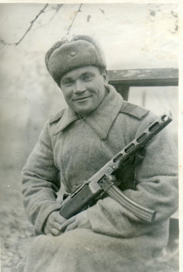 Иван Евстафьевич Добробабин. Источник фото: https://www.yaplakal.com/forum28/st/500/topic1384887.html