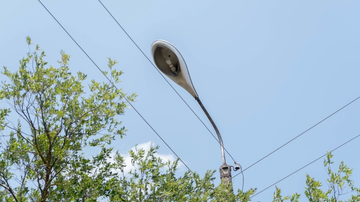     На содержание линий освещения и светофоров по трассам Татарстана выделили 192 млн рублей. Соответствующая информация указана на портале госзакупок.