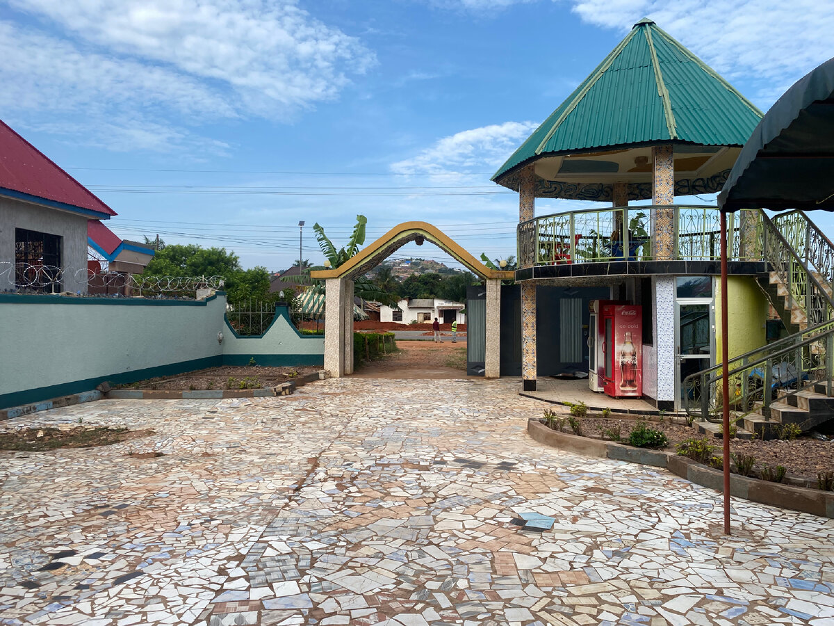 Внутренний двор моего нового дома