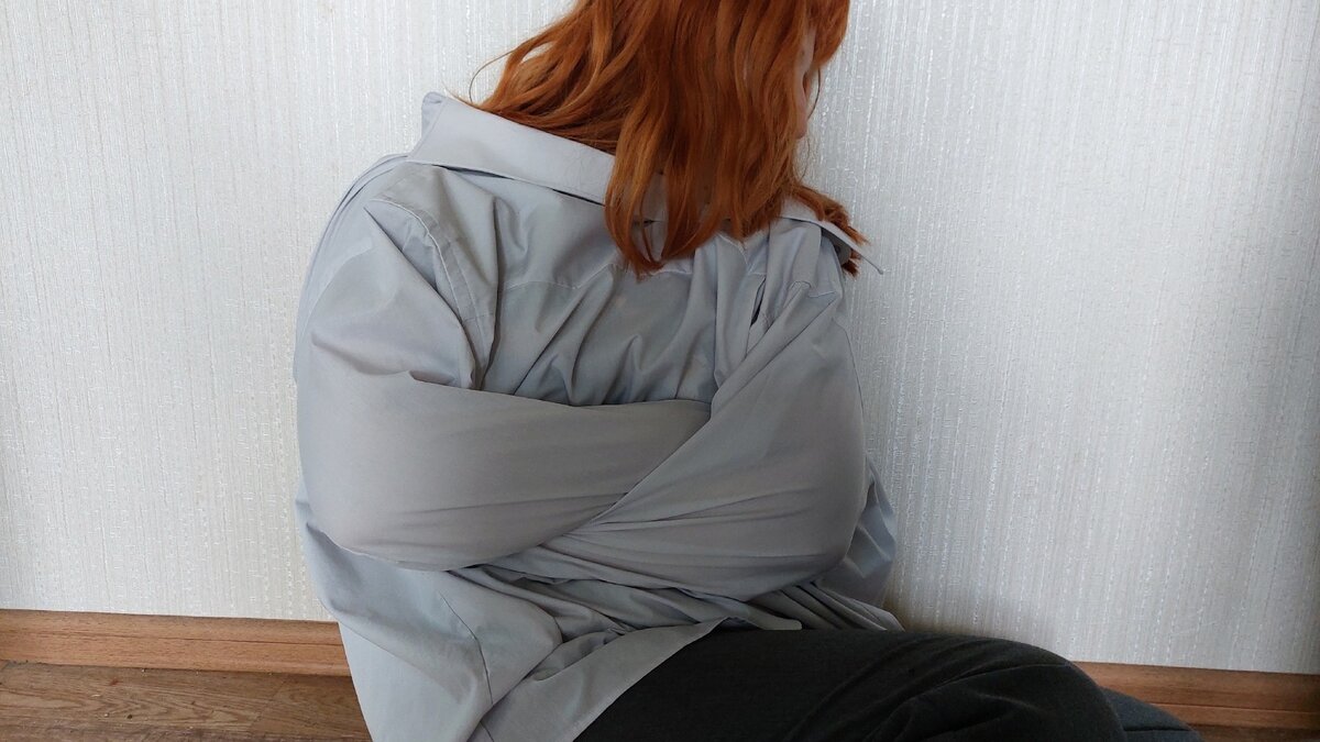     Чаще всего нижегородцы страдают такими психическими расстройствами, как шизофрения, старческое слабоумие, невротические и органические патологии. Об этом NewsNN рассказала главврач «Нижегородской областной психоневрологической больницы №1 им. Кащенко» Людмила Афанасьева.