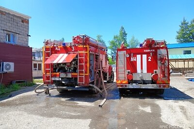    Пожар в Хабаровске ©Главное управление МЧС России по Хабаровскому краю