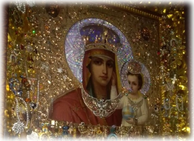 Икона Богородицы "Призри на смирение" в Киевском Свято-Введенском монастыре