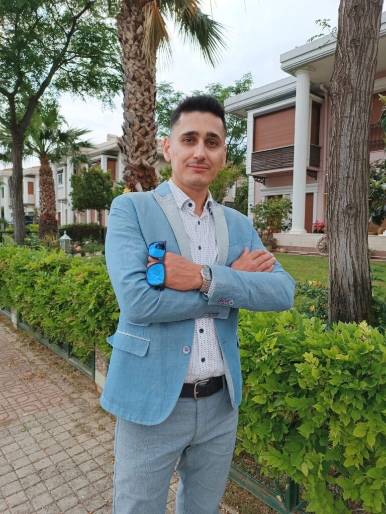    Шамиль Рахматулин, эксперт по консалтингу в сфере недвижимости и строительству индивидуальных загородных домов