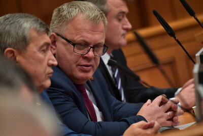    Председатель Комитета Мособлдумы по местному самоуправлению Наумов Александр Анатольевич на 92-ом заседании Московской областной думы 19.09.2019 © Пресс-центр Московской областной думы