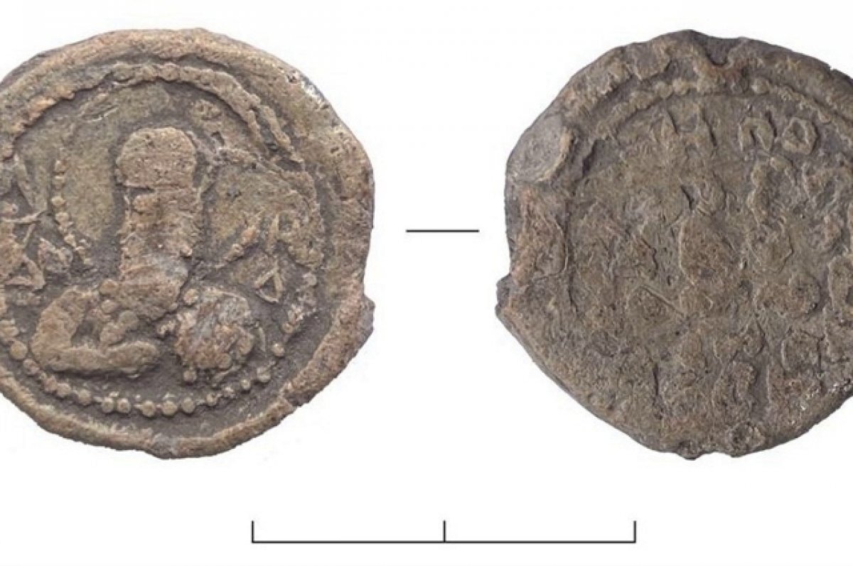    Под Суздалем археологи РАН обнаружили уникальную печать Юрия Долгорукого