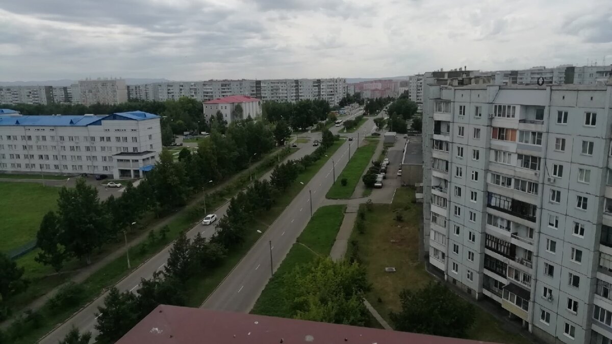     Депутаты внесли в красноярский горсовет проект, по которому микрорайон Солнечный может стать полноценным районом города.