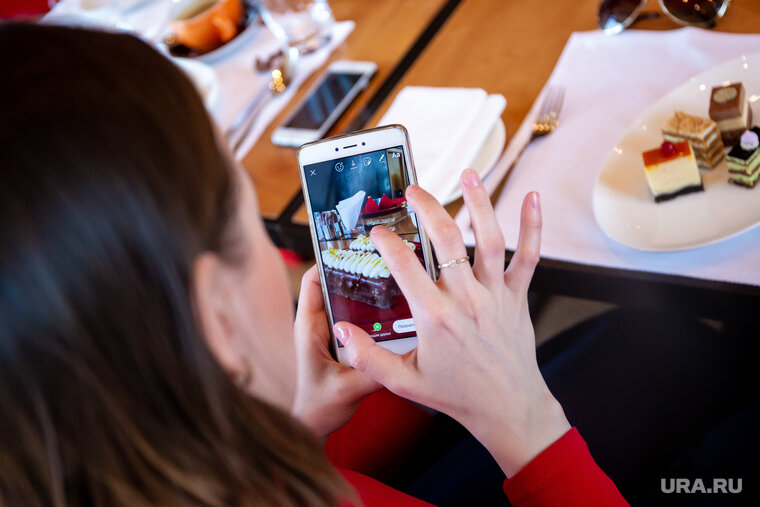    В Надыме в ресторане «Тепло» гостям предлагают сканировать электронное меню