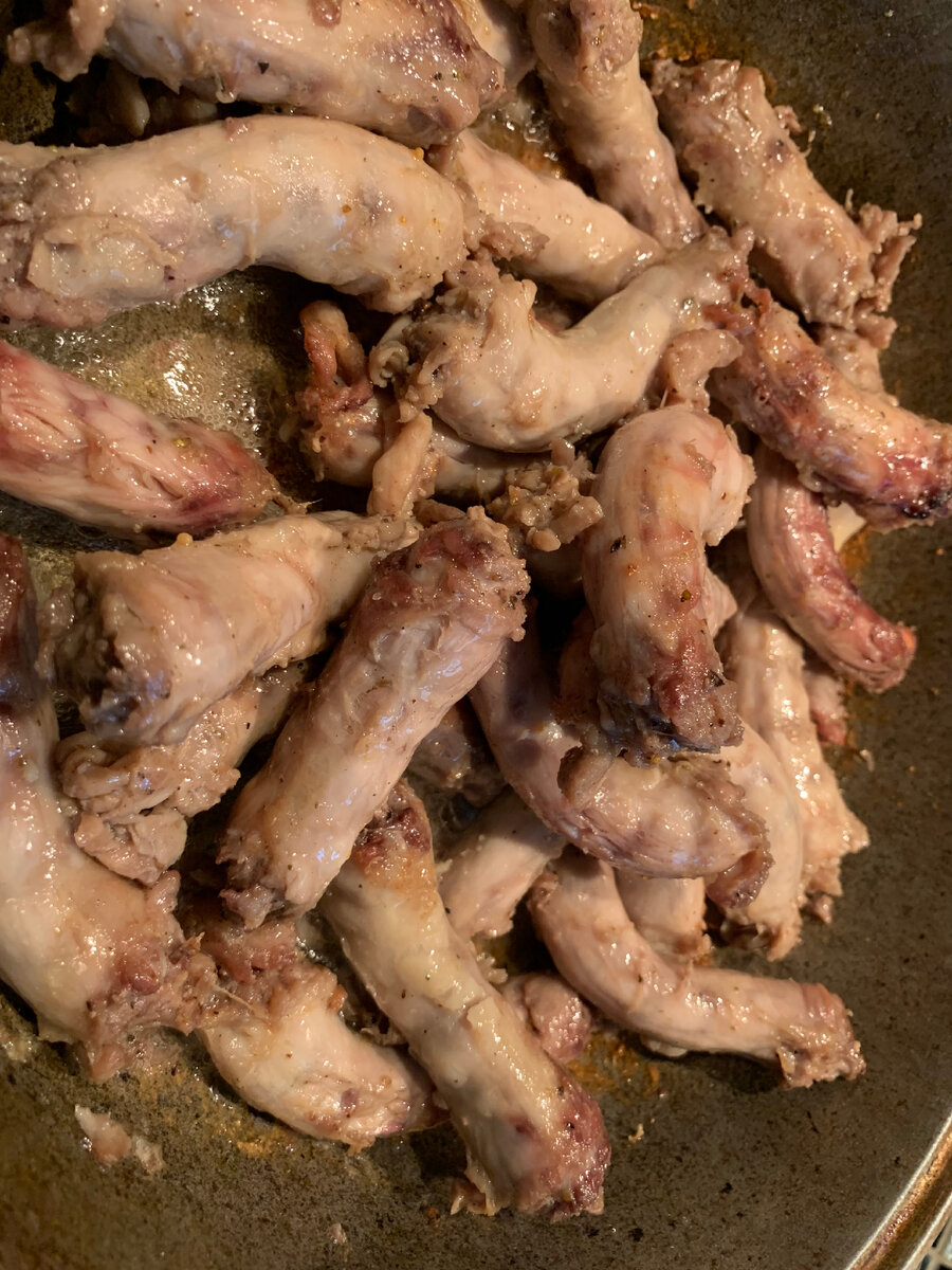 Тушенная куриная шейка. Можно ли собакам куриные шейки. Можно ли собакам куриные шейки. Можно ли собакам куриные шейки. Можно ли собакам куриные шейки.