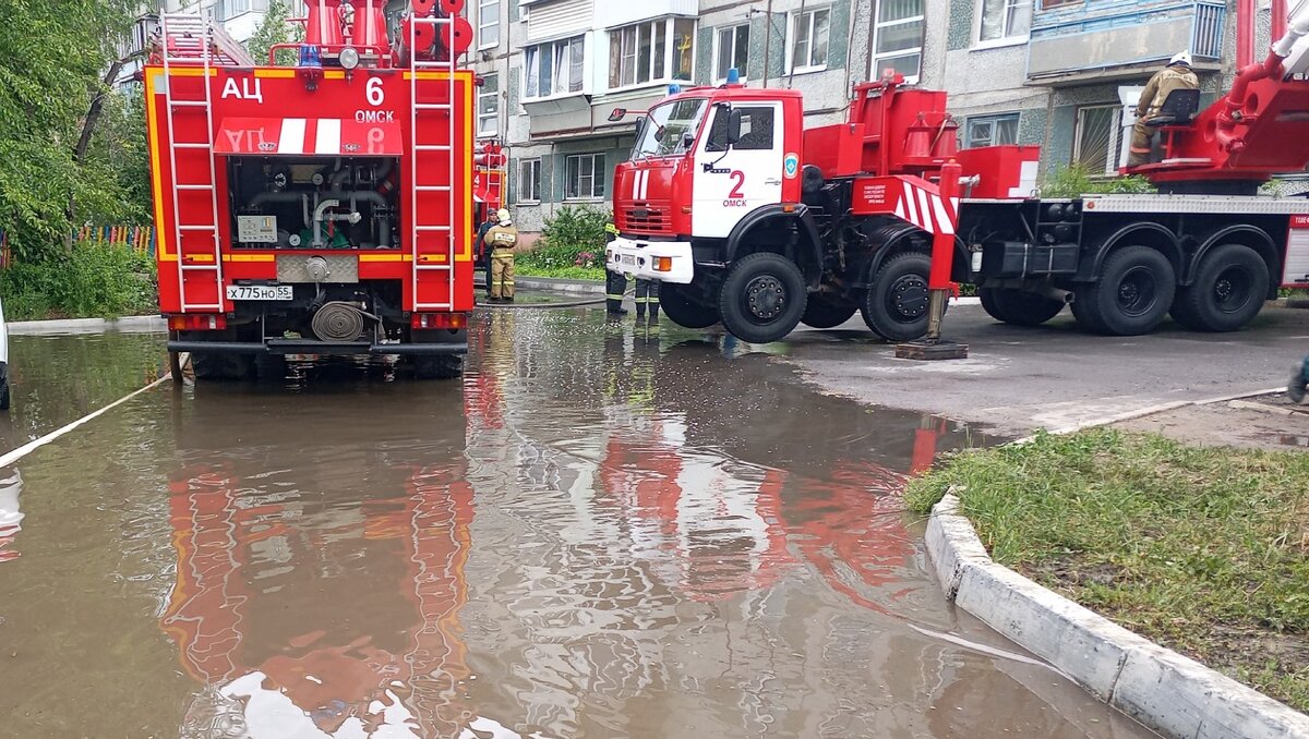     Год из года природные, лесные и техногенные пожары не только уничтожают имущество, бьют по лесному фонду и приводят к человеческим жертвам, но и ощутимо опустошают бюджет региона. Рассказываем, насколько уже пришлось потратиться в этом году.