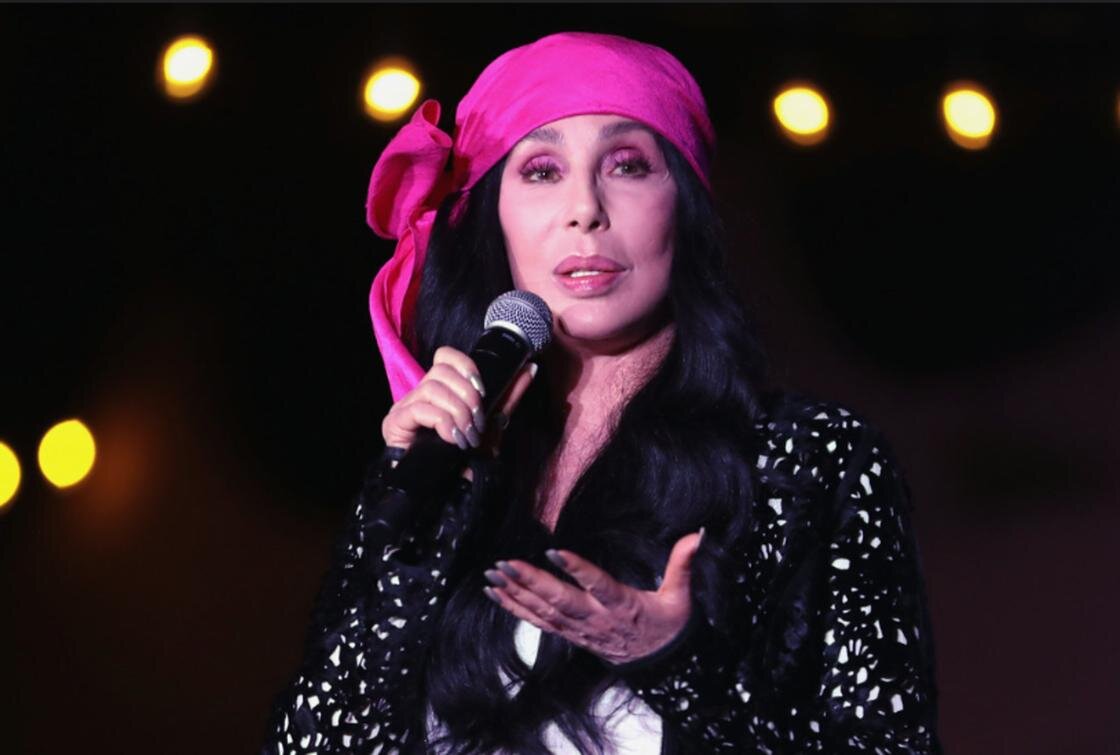    Выступление Шер перед сторонниками Джо Байдена в Фениксе, штат Аризона (2020):Flickr/Gage Skidmore