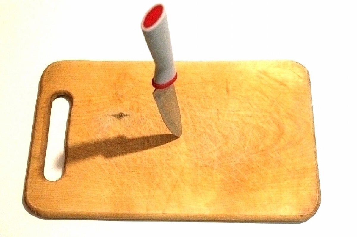    В Ростове 34-летний житель ЗЖМ нанёс собутыльнику смертельную рану ножом