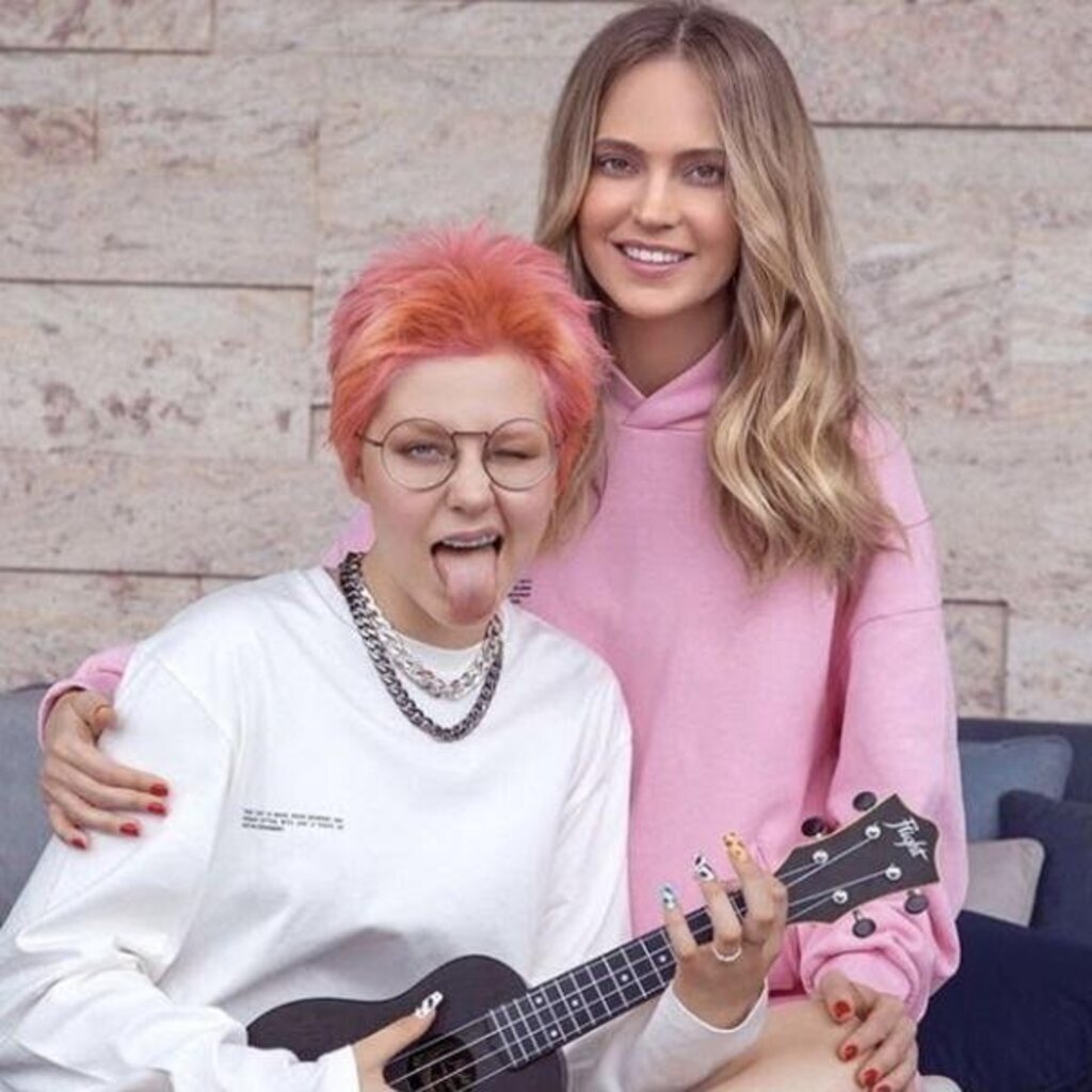    Глюкоза с дочерью Лидой