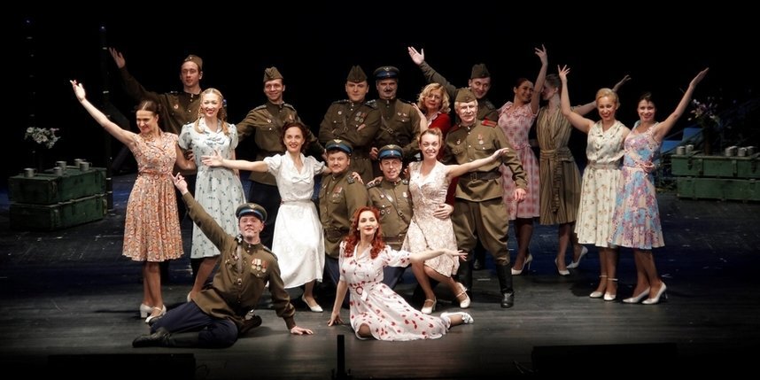    В День Победы театр покажет спектакль "Небесный тихоход".Санкт-Петербургский музыкально-драматический театре "Буфф" им. И. Р. Штокбанта