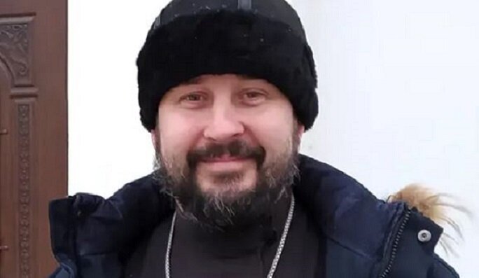 Священник Виктор Никишов