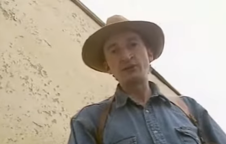 Кадр из фильма "Улицы разбитых фонарей"