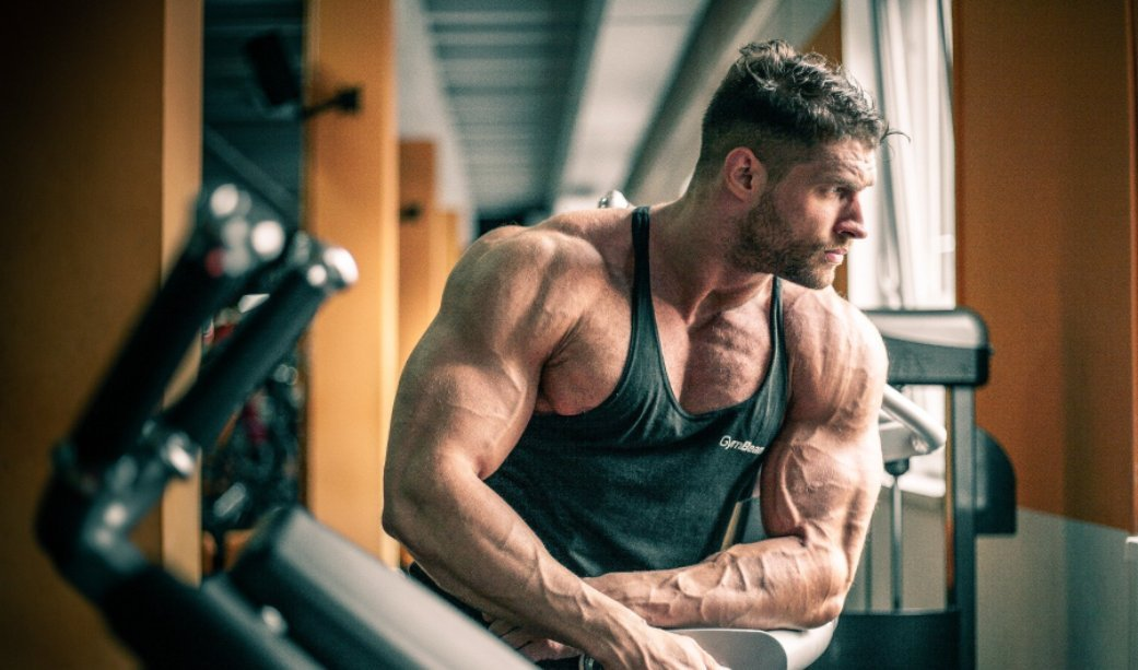 Стоит ли принимать глутамин, повышает ли он работоспособность спортсмена, что говорят исследования