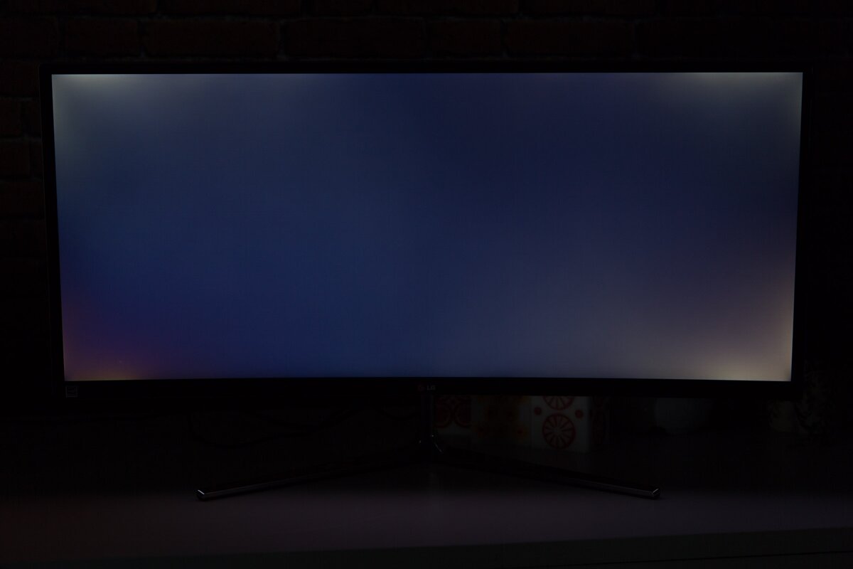 Желтый край экран. Led Backlight TV телевизор. Телевизоры самсунг с подсветкой direct led. Edge led подсветка. Подсветка Edge led в мониторе.