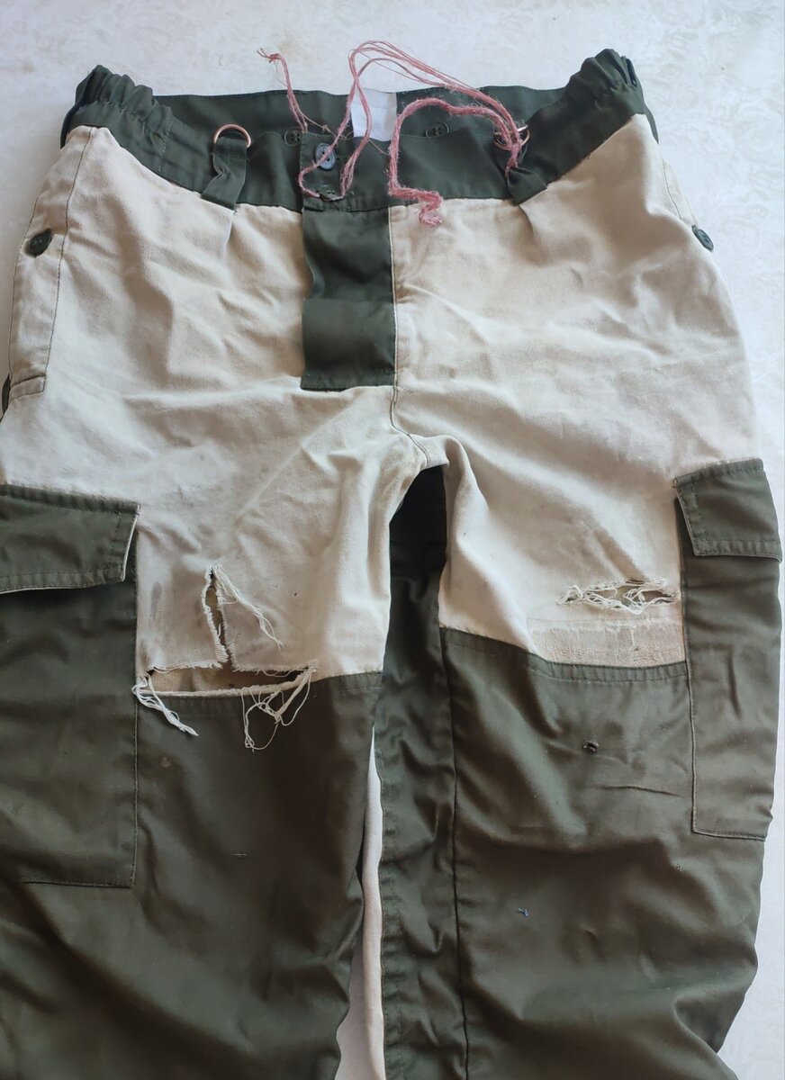 Дано брюки.