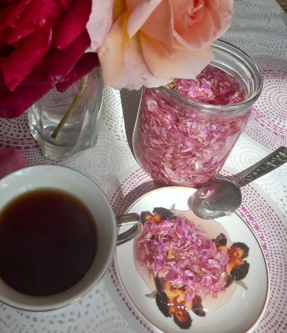 Лимона не оказалось, сварила без него, но запах обалденный, а вкус не поддается описанию