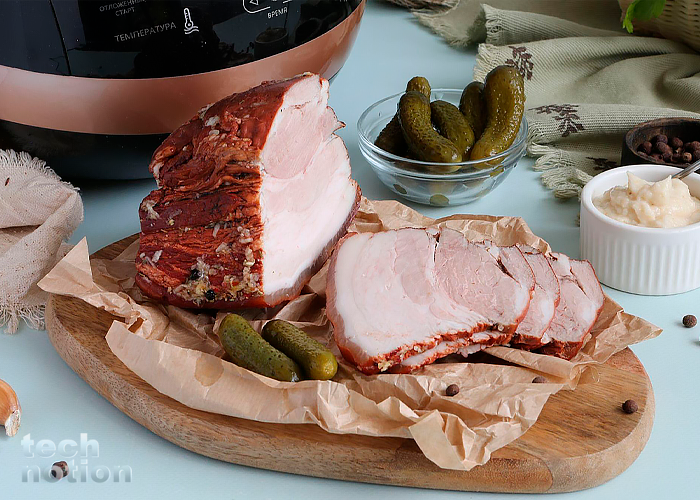 Вкуснейшее сало в луковой шелухе / Изображение: дзен-канал technotion