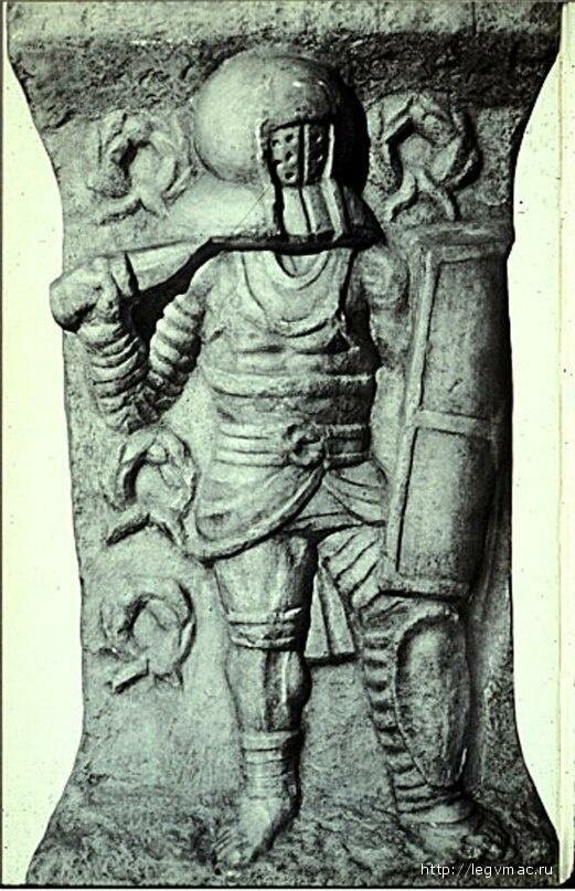 Мраморное надгробие на могиле гладиатора. Эфес, III в. н.э.
