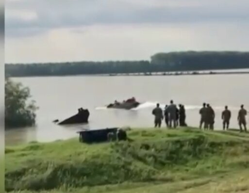 Все глубже и глубже.