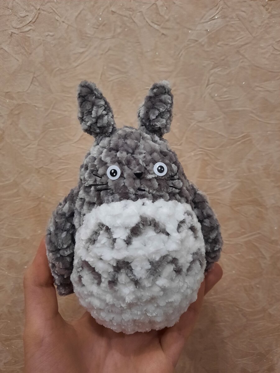 Тоторо (передняя сторона игрушки)
