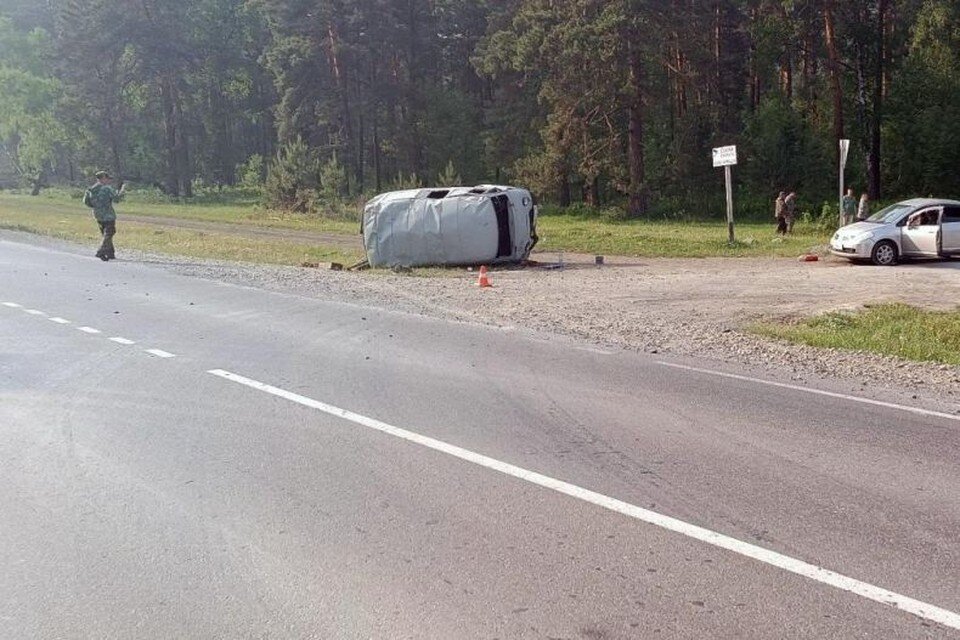 Работает водителем пришел в больницу