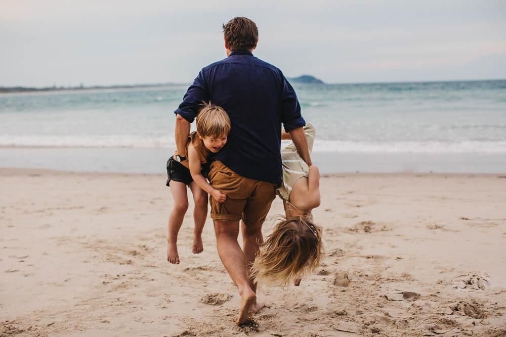 Помощь юриста по спорам с детьми + 7  978 874 05 25 Симферополь, Республика Крым.