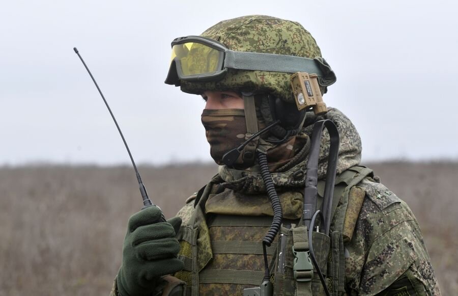    Военнослужащий ВС России © РИА Новости