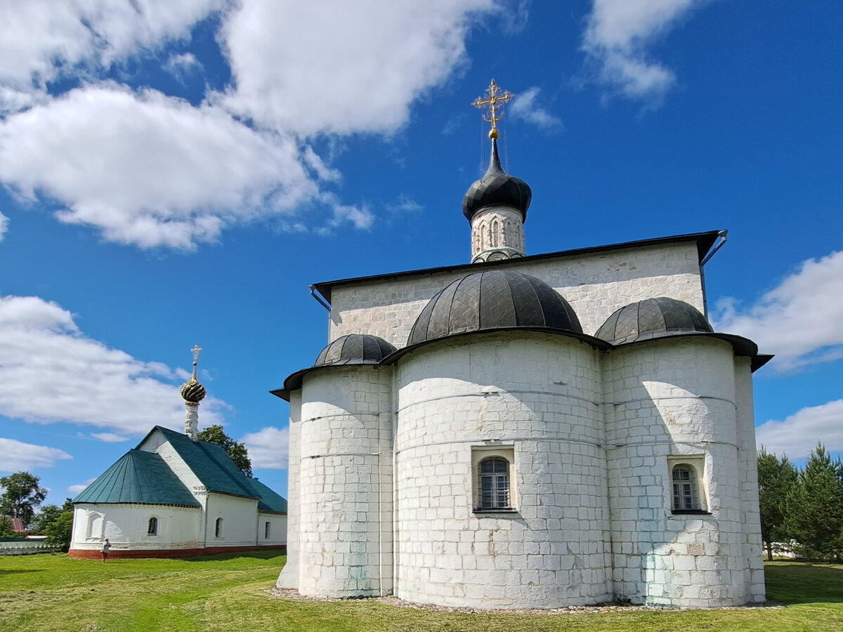 Церковь Бориса и Глеба (фото автора, с.Кидекша, 2023)