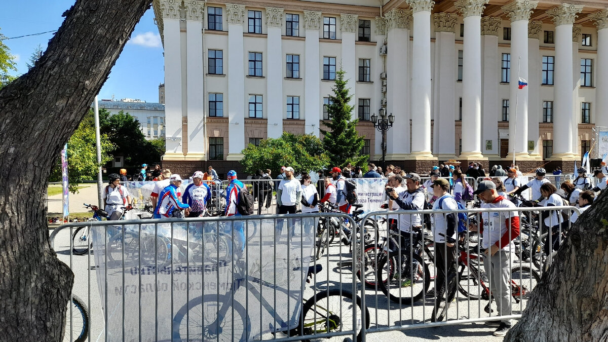 Участники велопробега. 