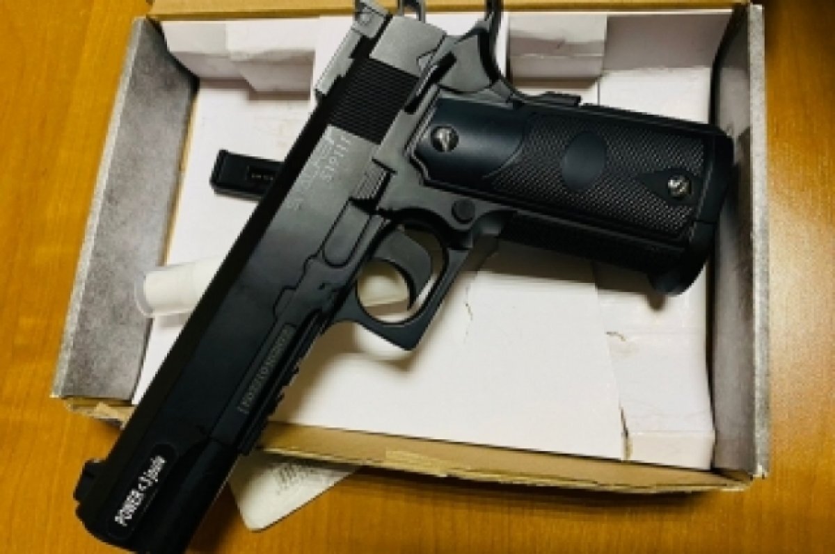    Пистолет купил в ТЦ: в Татарстане нашли подростка, стрелявшего в ребёнка