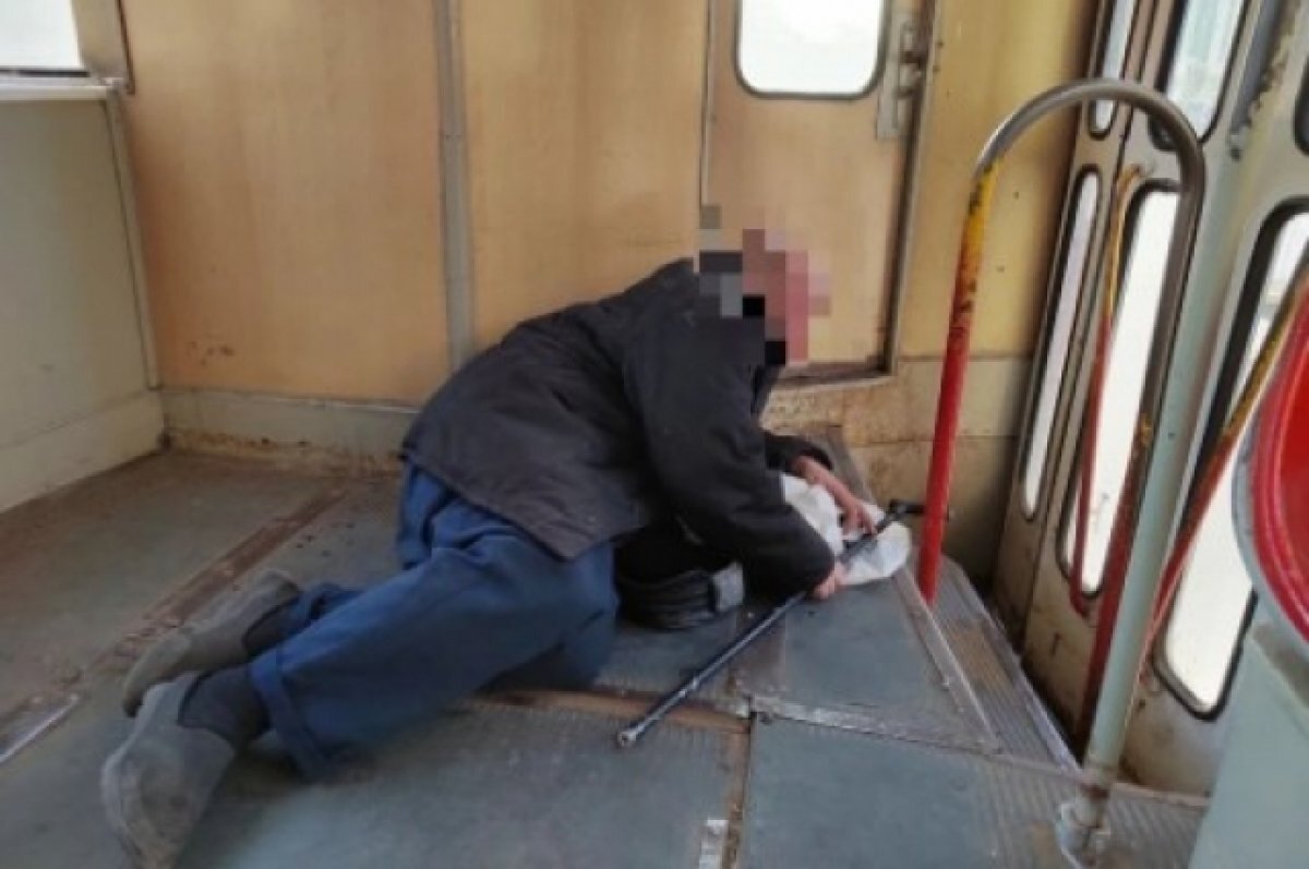 В ТТУ Самары прокомментировали избиение пассажира в трамвае | АиФ ...