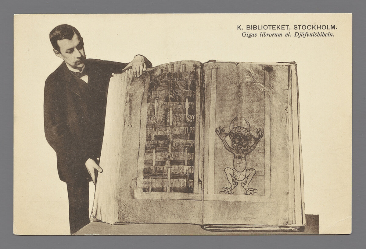 Открытка 1929 года с изображением Гигантского кодекса