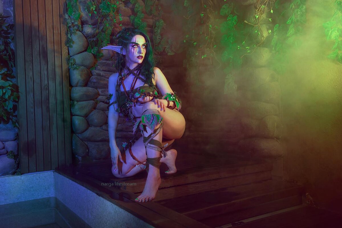 Подборка косплея на дикую Ночную Эльфийку из World of Warcraft PayGame Дзен...