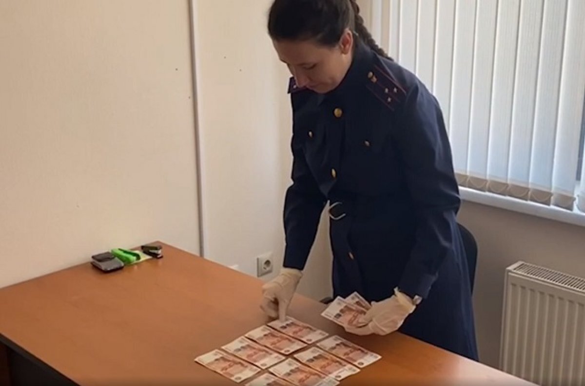    Сотрудники ДПС, простившие пьяного за 50 тыс. руб., осуждены на Ставрополье