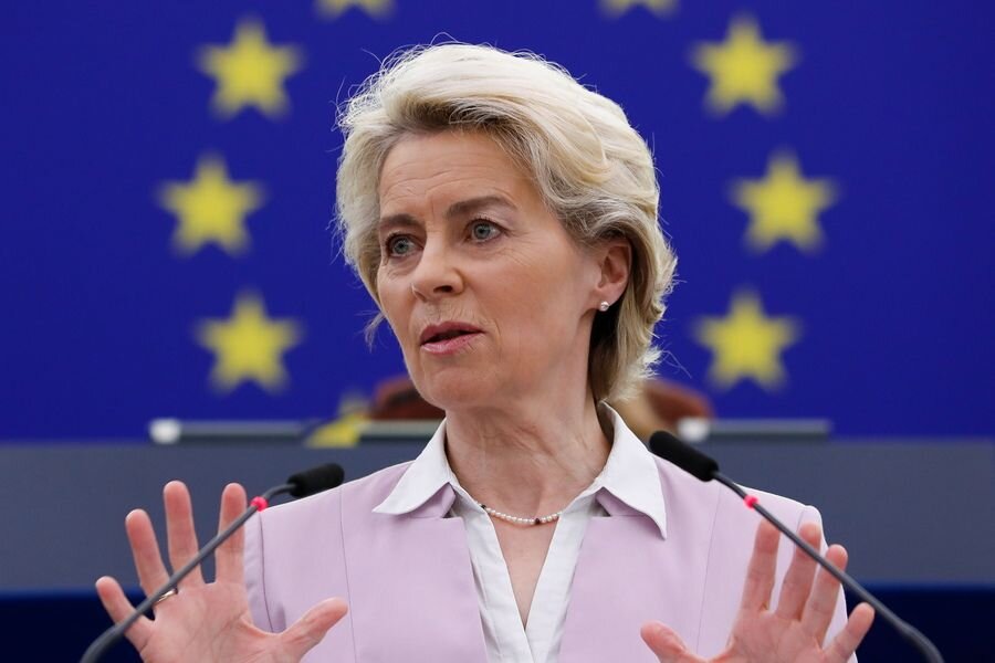    Глава Еврокомиссии Урсула фон дер Ляйен © EPA/JULIEN WARNAND/ТАСС