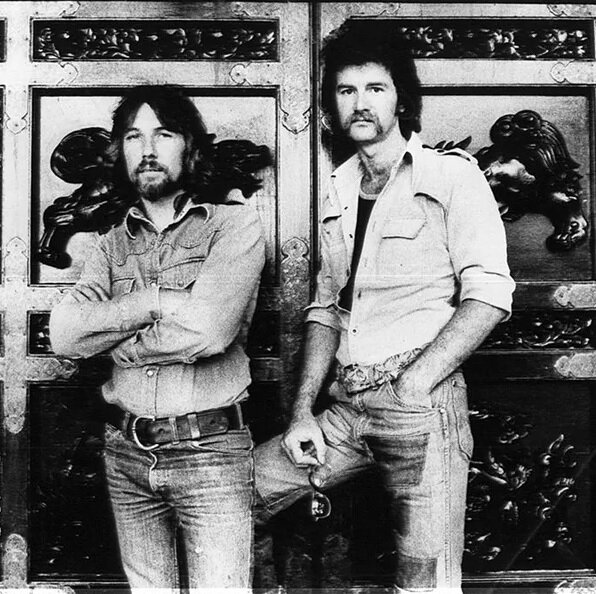 Джон Филд и Тони Дьюиг