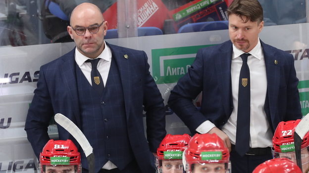    Крейг Вудкрофт (слева).Александр Федоров