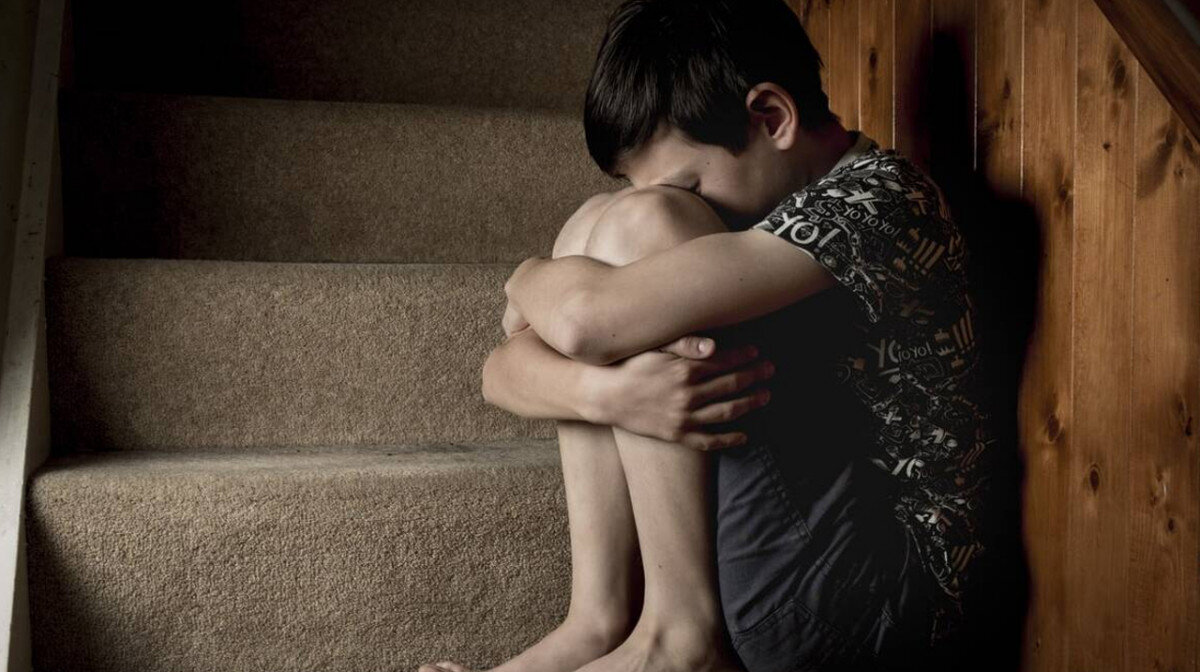 русские тинейджеры. подросток женщина рассказ. кэти хилл. арин эндрюс и кэти хилл сейчас. женщина соблазняет подростка.